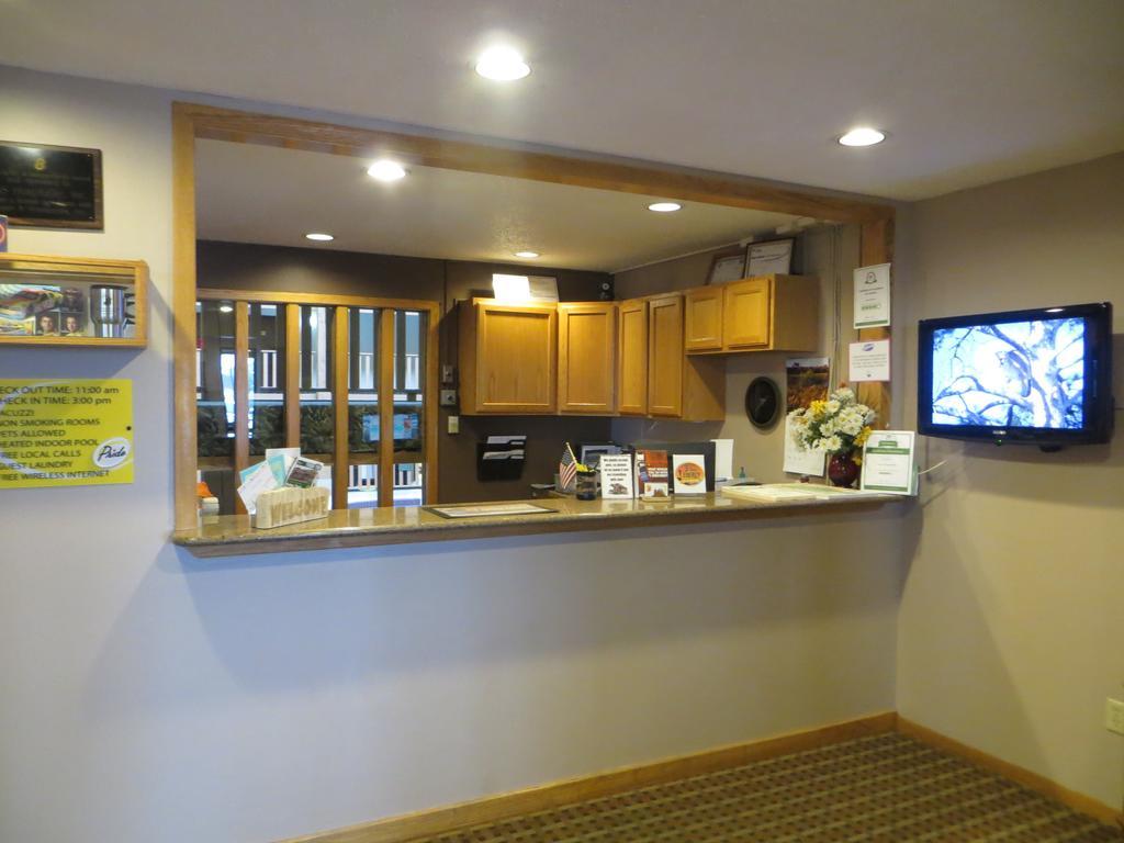 Hotel Super 8 By Wyndham Spearfish Zewnętrze zdjęcie